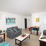 Agradavel Em Ipanema - Perto Da Praia - Bt201 Z2